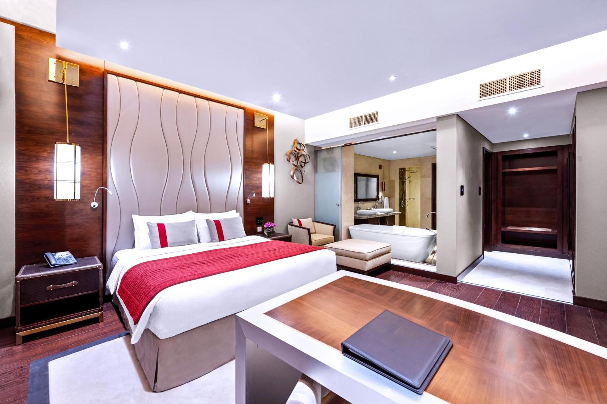 Grand Millennium Tabuk Hotel Екстериор снимка