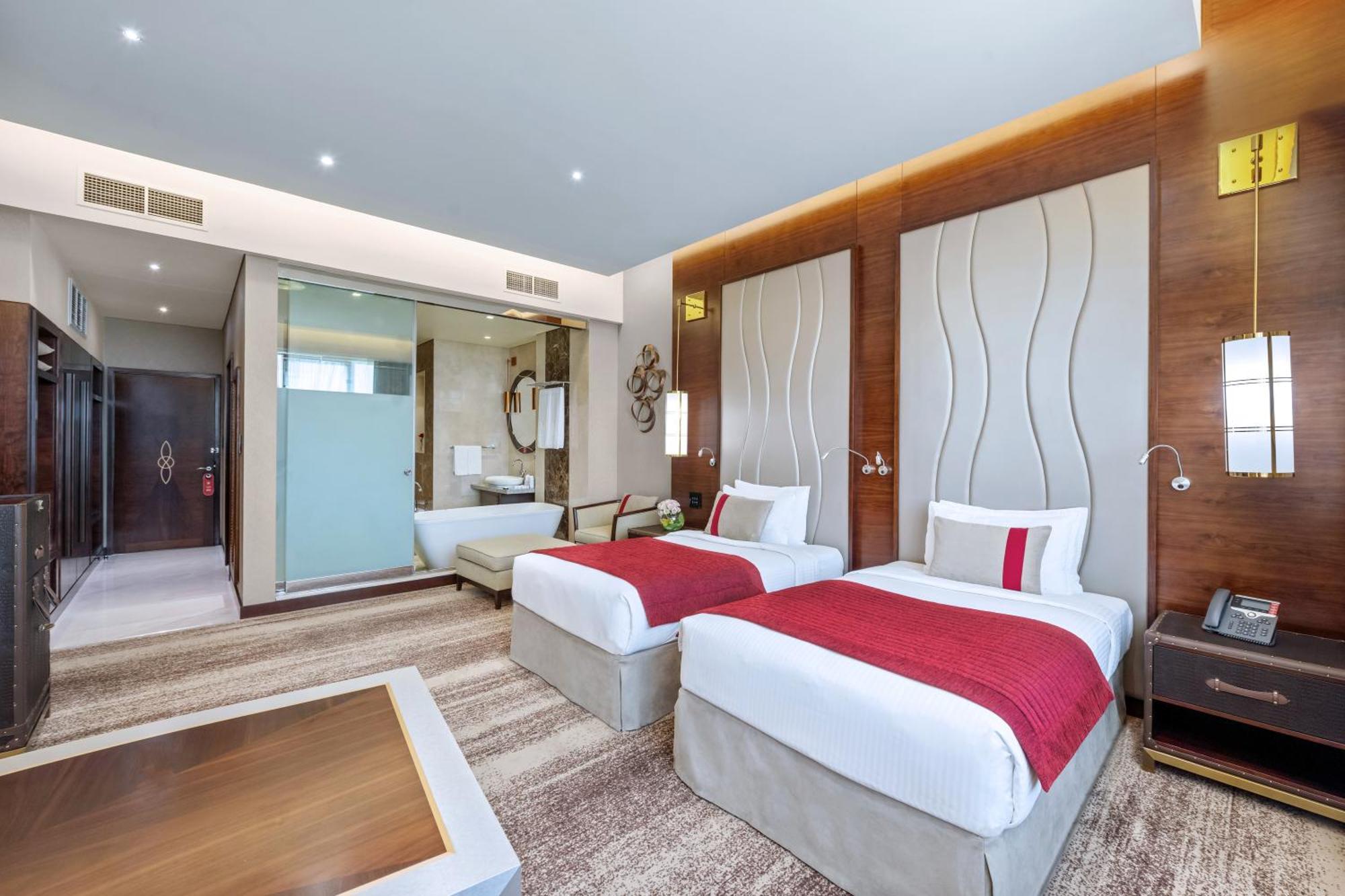 Grand Millennium Tabuk Hotel Екстериор снимка